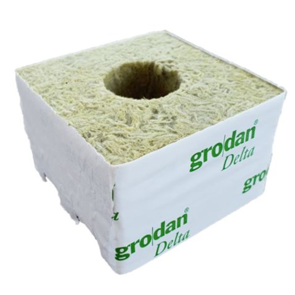 Grodan rock wool block 10x10x6.5cm hole 40mm